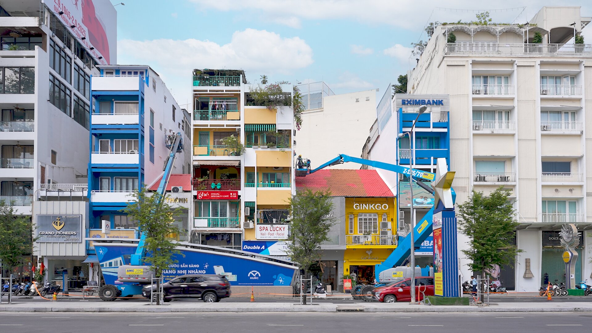 sequence 0100 01 08 09still002 copy